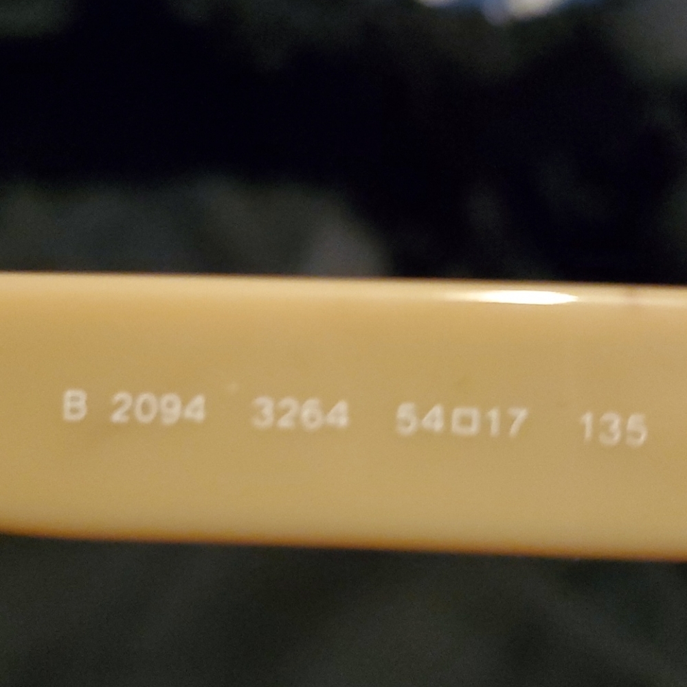 Burberry Frames - image 7